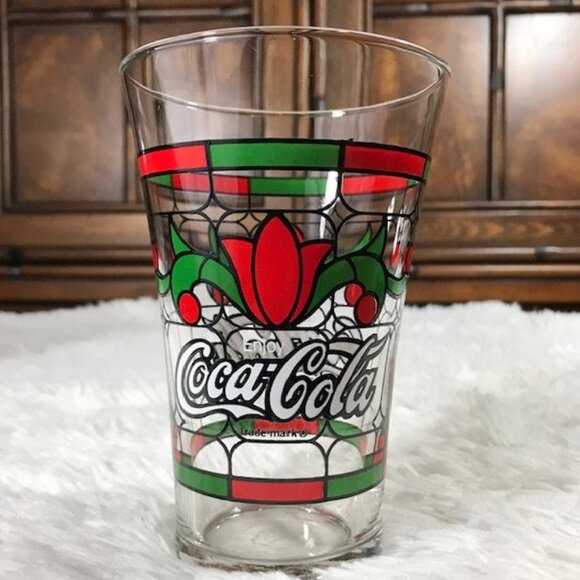 NWOT Set of 2 Coca-Cola Poinsettia Stain Glasses - Picture 2 of 5